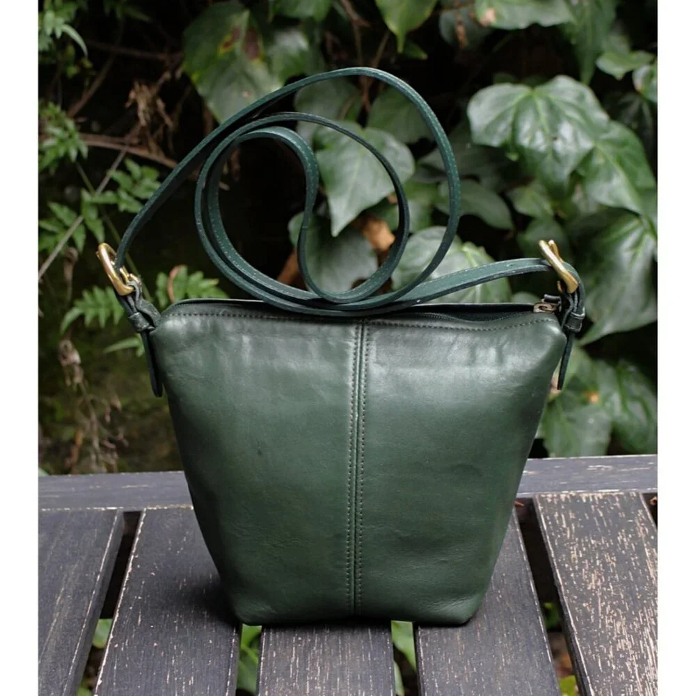 Coach Vintage - MacDougal Zip Crossbody 4130 in Bottle Green, USA Pre-1994